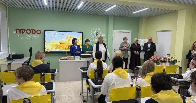Калужская птицефабрика «ПРОДО» запустила второй поток обучения в агротехклассе