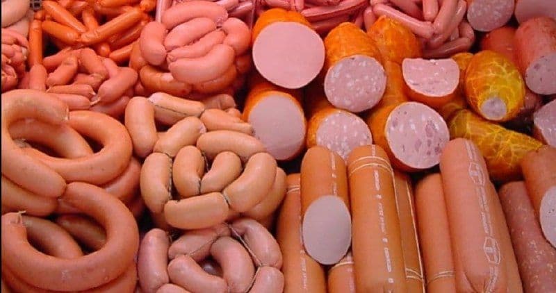 Переработанное мясо покупают девять из 10 российских семей