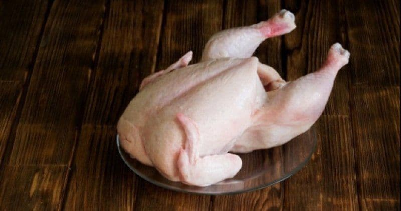 В магазинах Владивостока неуклонно дорожает куриное мясо